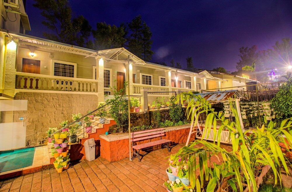 Фото Hirkani Garden & Resort