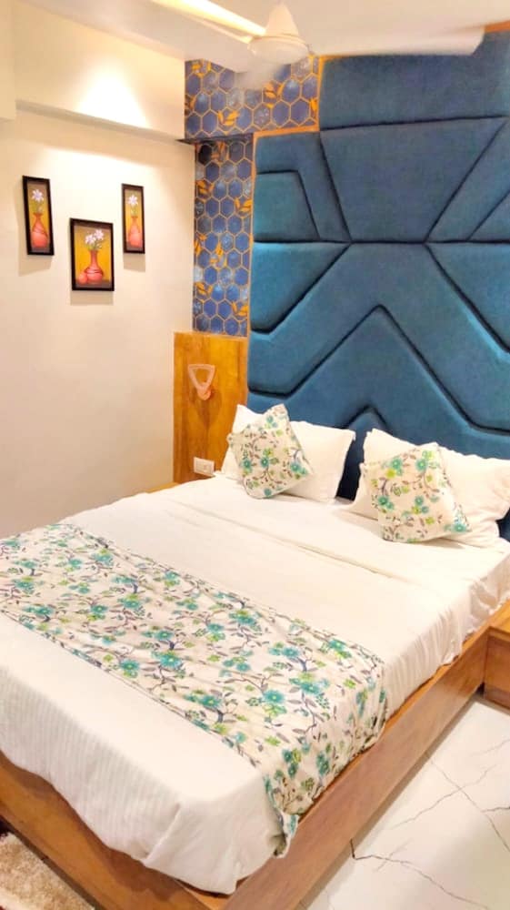 Фото Hotel Pride Villa