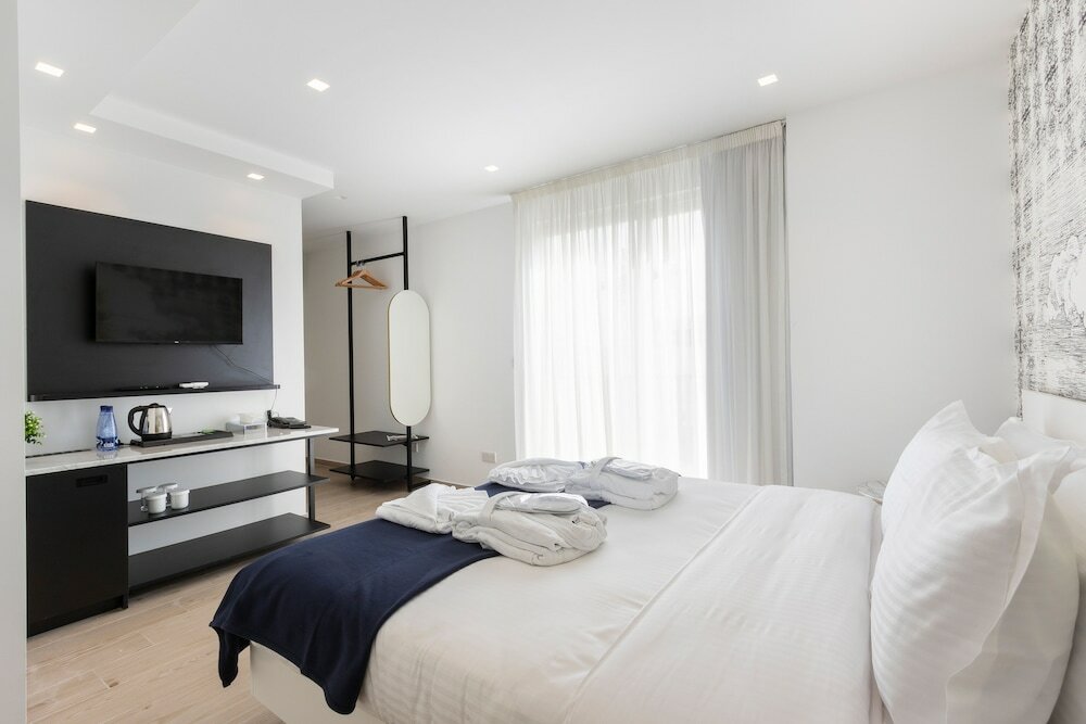 Фото G Hotel by Jl