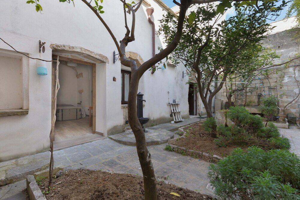 Фото 2512 Antico Palazzo Rolli - Stanza del Camino