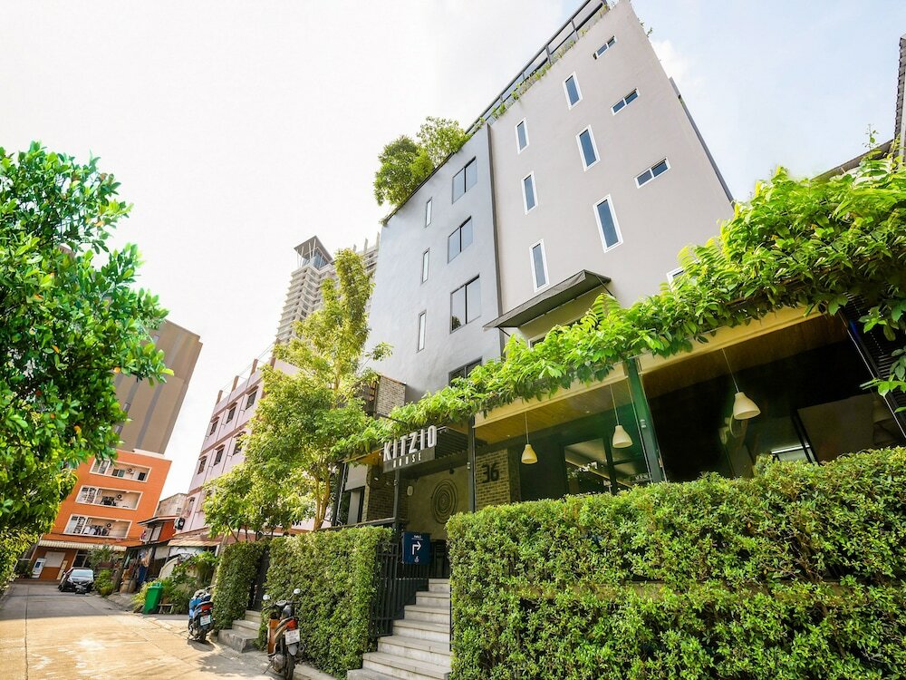 Фото Kitzio House Hotel