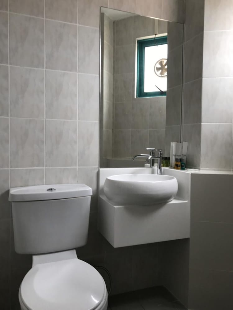 Фото L Hotel @ 51 Desker