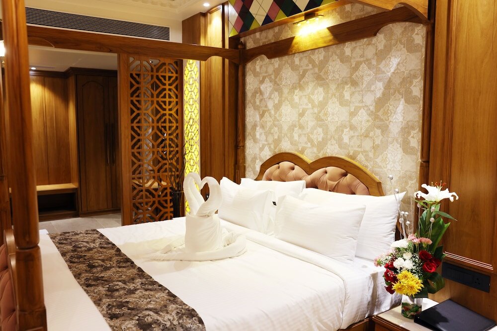 Фото Aj Grand Hotel