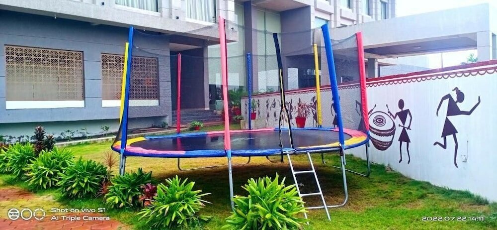 Фото The Aanandam Hotel Resort