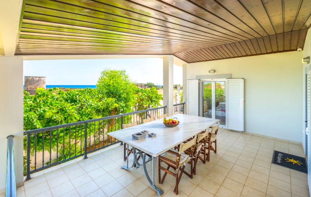 Фото Villa Euphoria