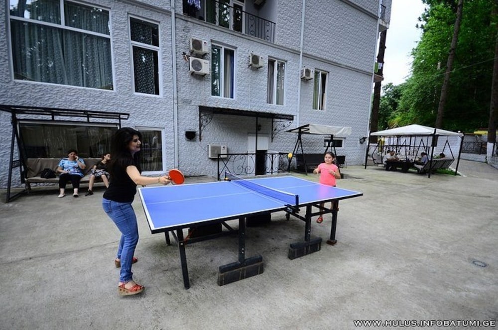 Фото Hotel Nine Brothers