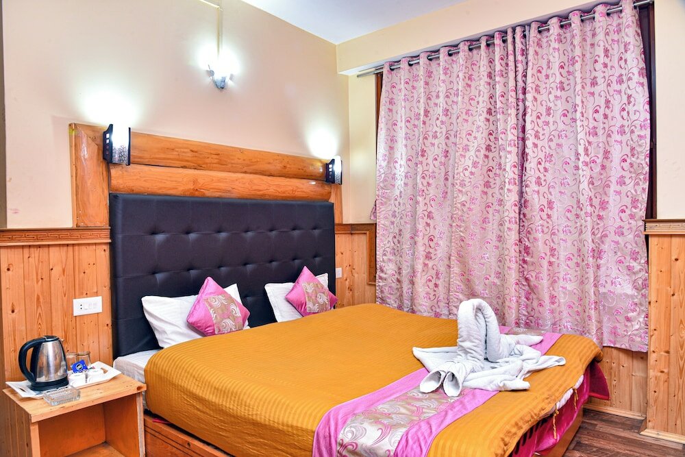 Фото Rufina Blue Pine