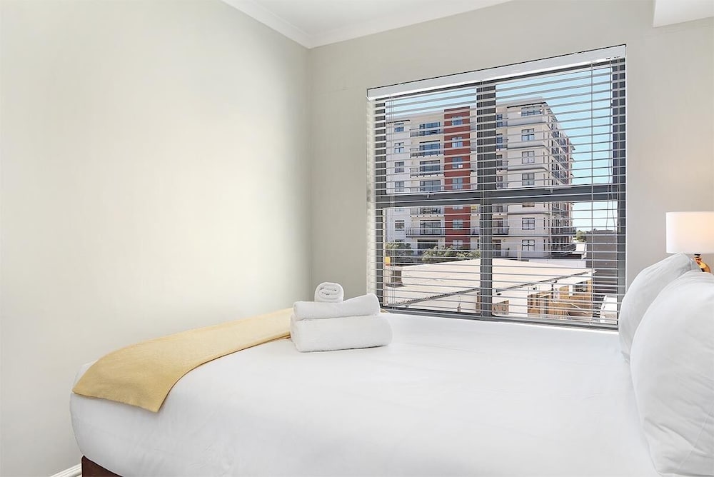 Фото The Paragon 317