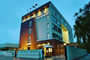Гостиница Hotel Grand Kailash в Аурангабаде