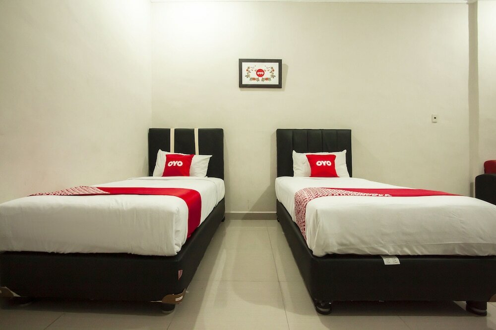 Фото Oyo 1631 Hotel Apple