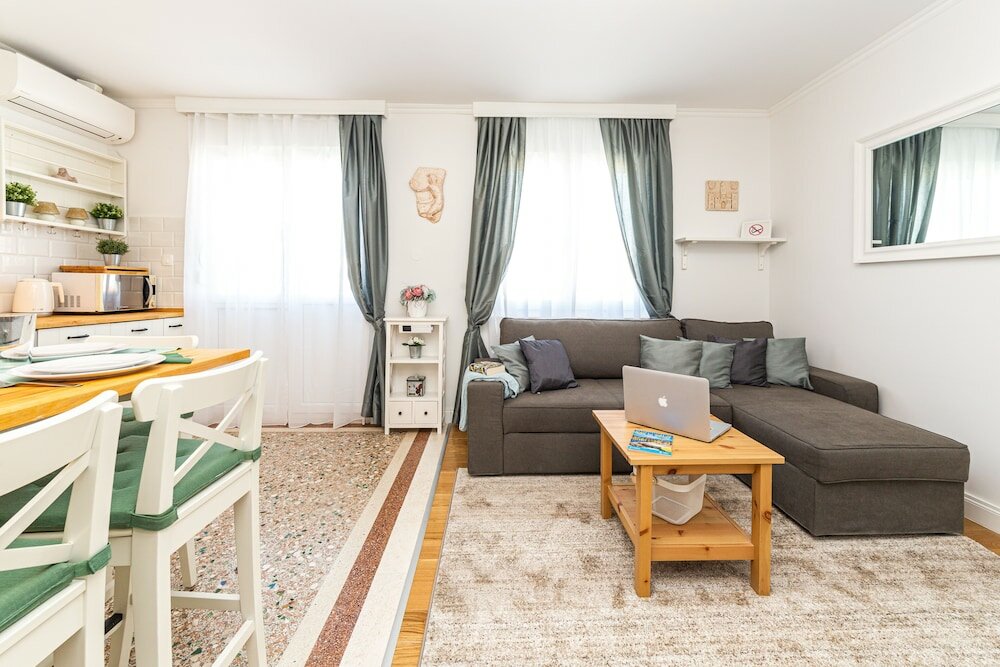 Фото Holiday Apartment Miltoni Split