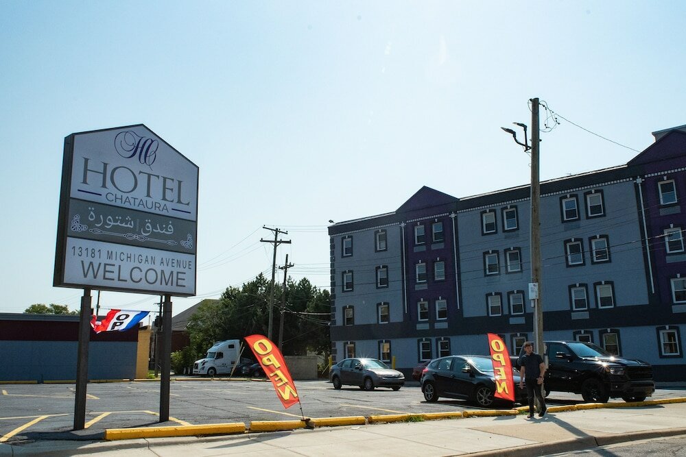 Фото отеля 1