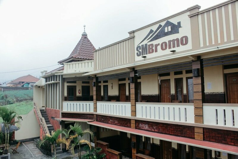 Гостиница SM Bromo Hotel