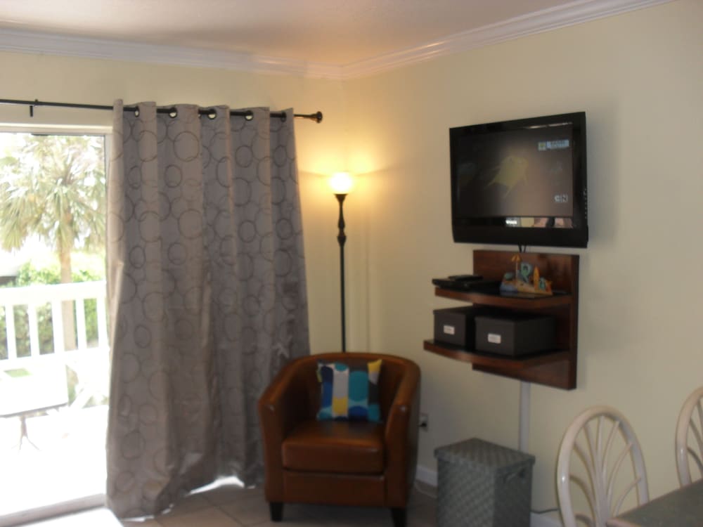 Фото The Victorian Condo by Ab Sea