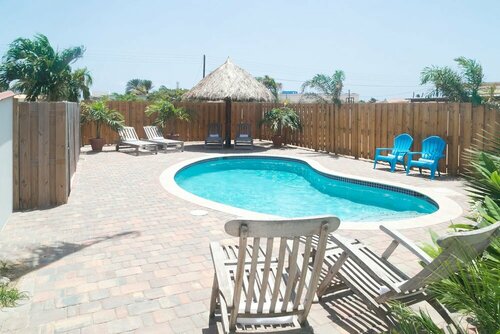 Гостиница Pauline's Apartments Aruba в Ноорде
