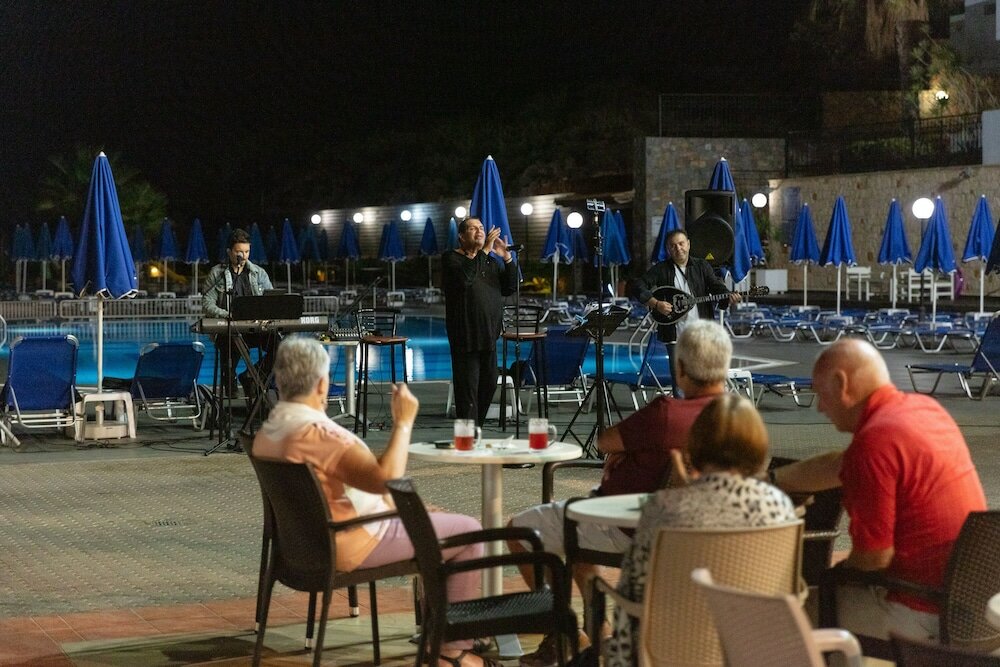 Фото Koni Village Hotel