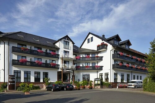 Гостиница Hotel Sonnenhof Dietzenbach в Дитценбахе