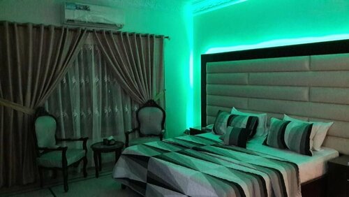 Гостиница Hotel Seven 7 в Карачи