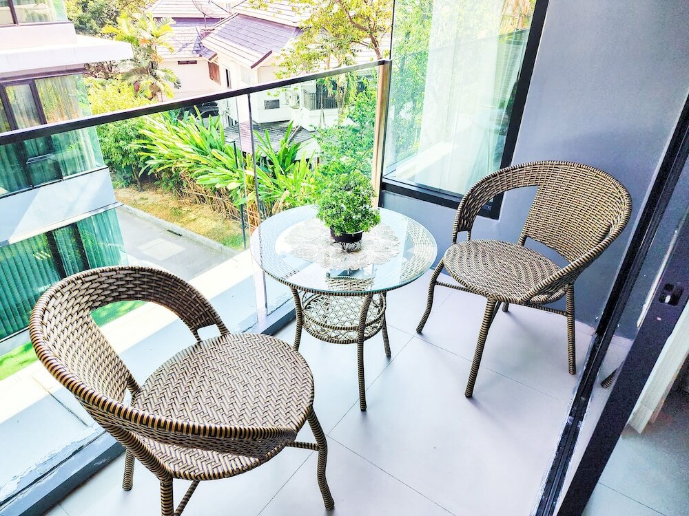 Фото The Heaven at Star Hill Condo