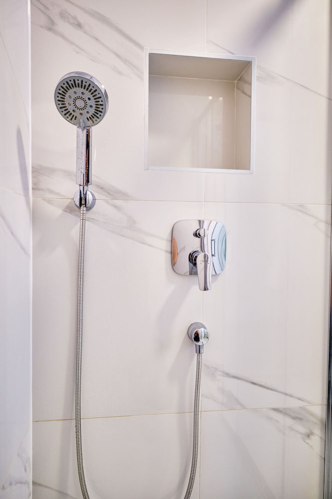 Фото Brand New Apartment Split3