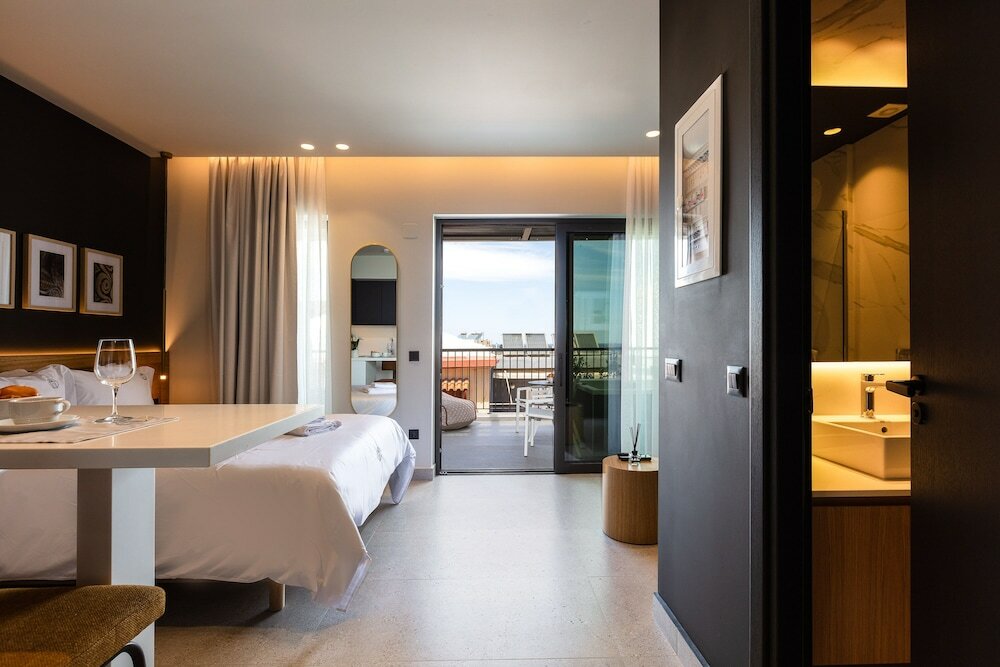 Фото Porta Suites