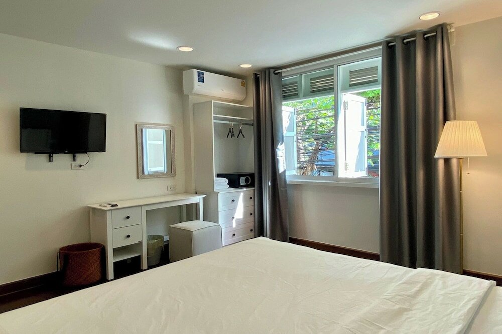 Фото Forgotten Hostel Silom