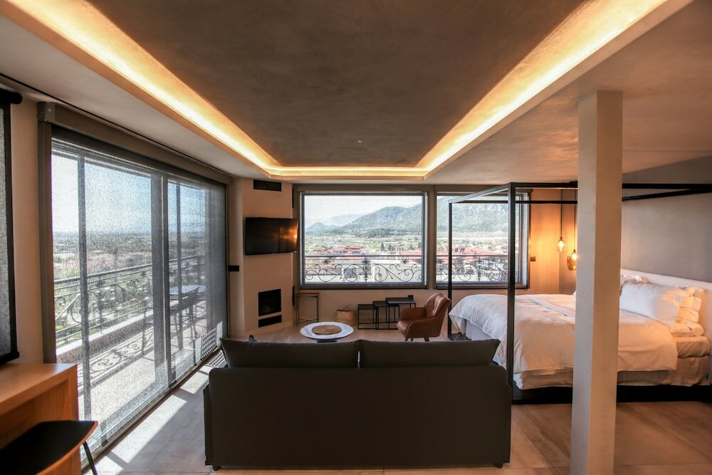 Фото Meteora Heaven and Earth Kalampaka