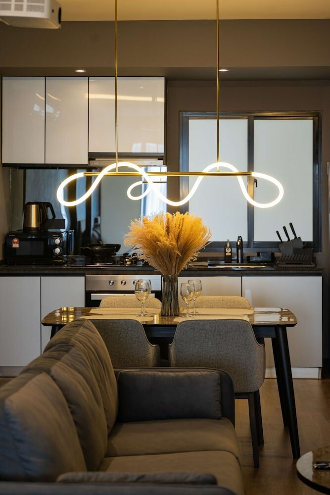 Фото The Landmark by The Only Bnb