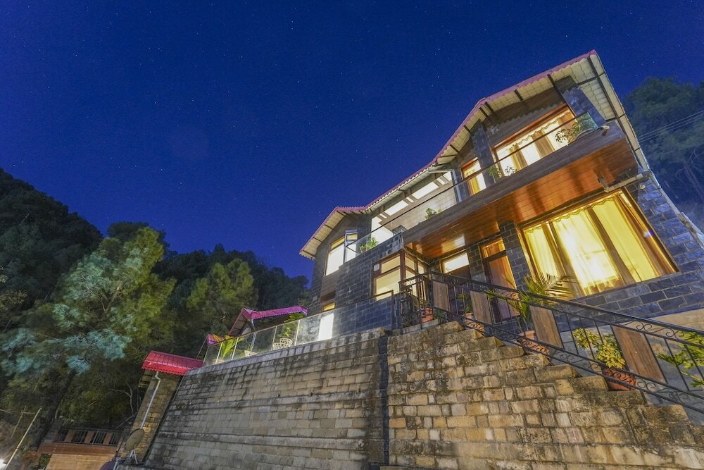 Фото Kamlia 3 Bhk Villa by Dumnu Homes