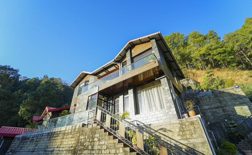 Фото Kamlia 3 Bhk Villa by Dumnu Homes