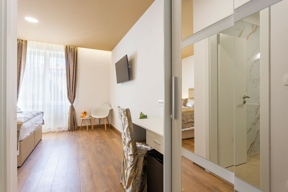 Фото Luxury Rooms Fetivi