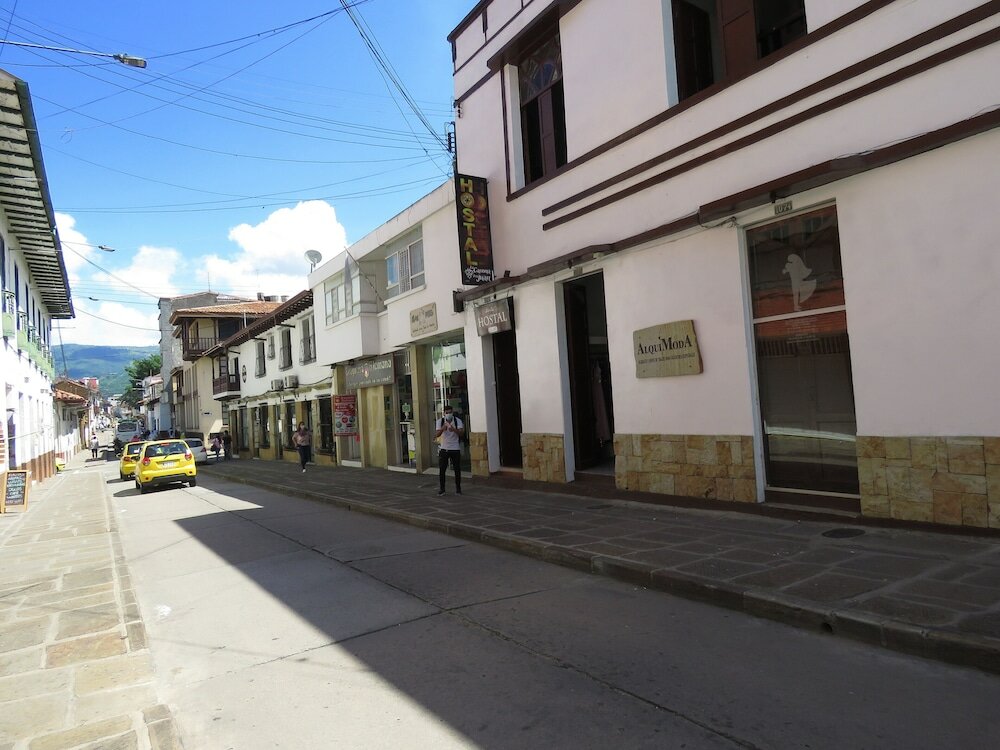 Фото отеля 3