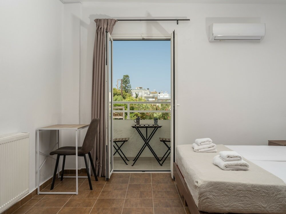 Фото Uranus Complex