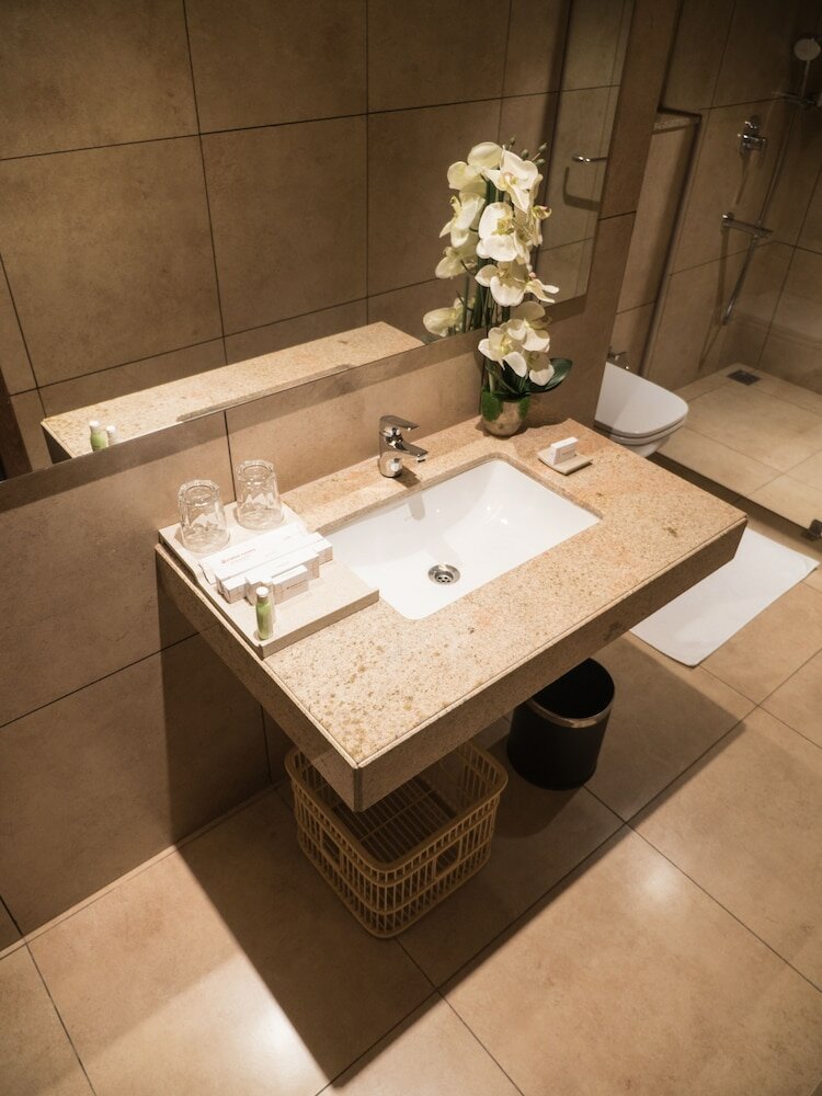 Фото Cholaa Dynasty - A Bergamont Hotel