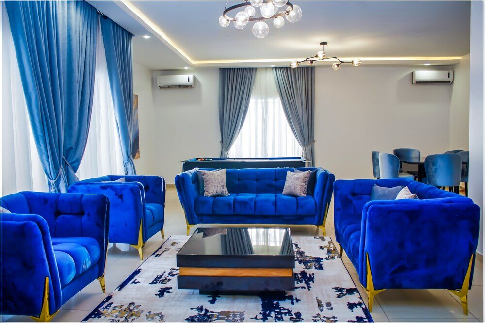 Фото ChrisVirgy Apartments