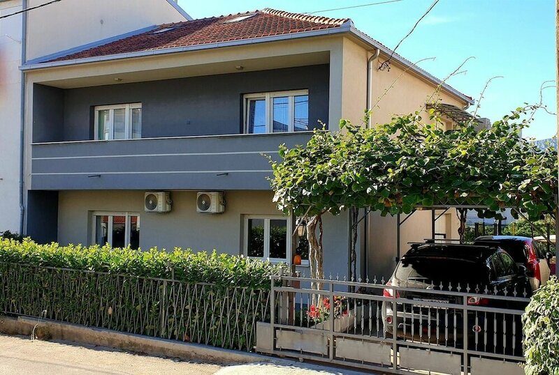 Гостиница Spacious Luxury Villa In Split Villa Vibrass в Сплите