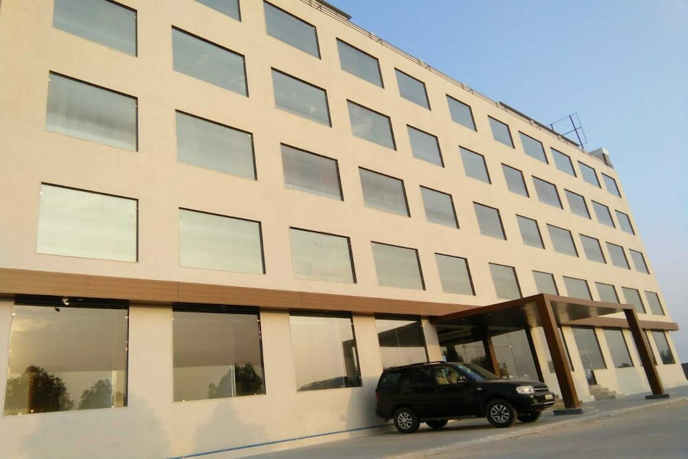 Фото отеля 3