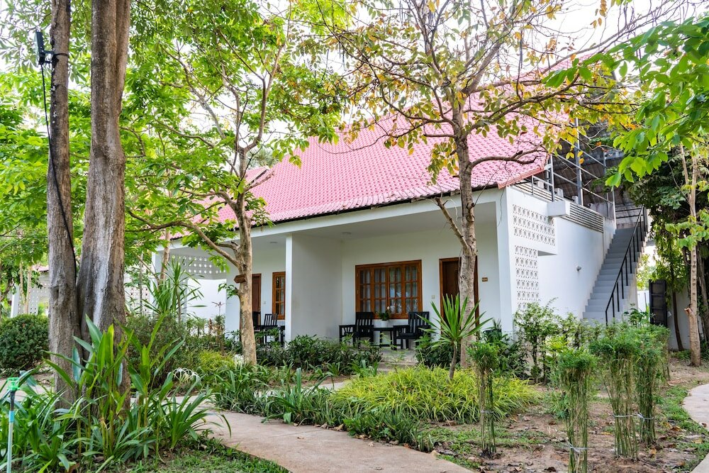 Фото Amazing Palm Resort