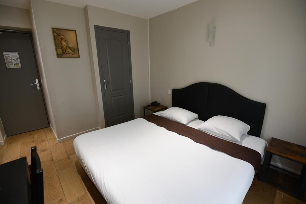 Фото La Fayette Hotel