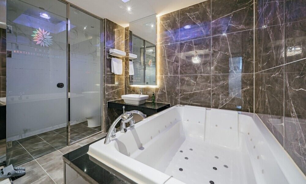 Фото Daegu J Hotel