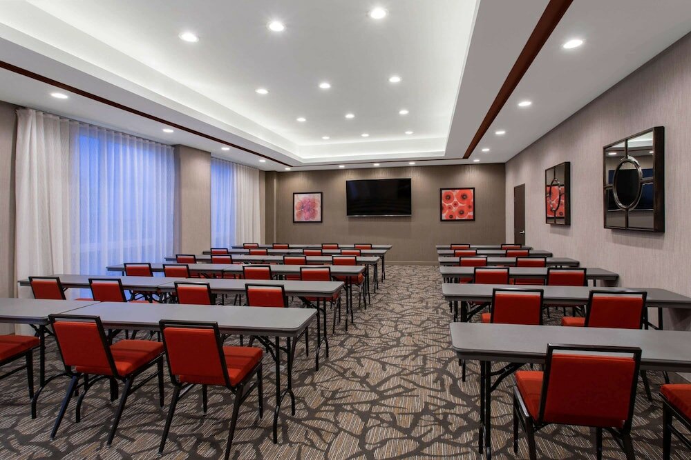 Фото Hawthorn Suites by Wyndham Loveland