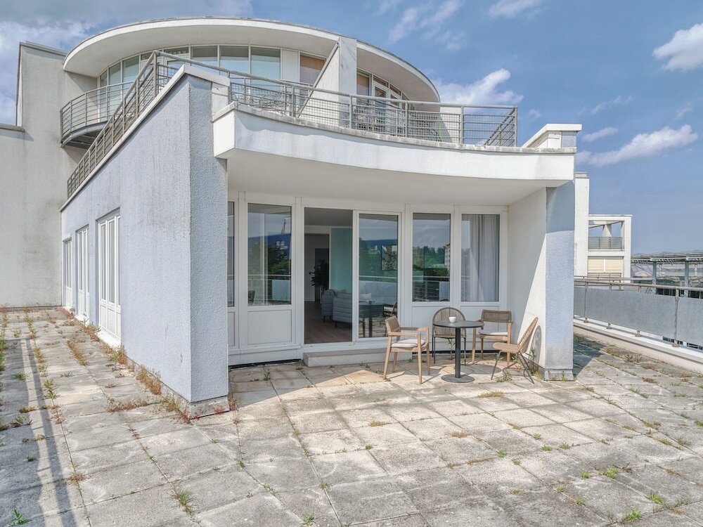 Фото Limehome Wolfsburg Porschestraße