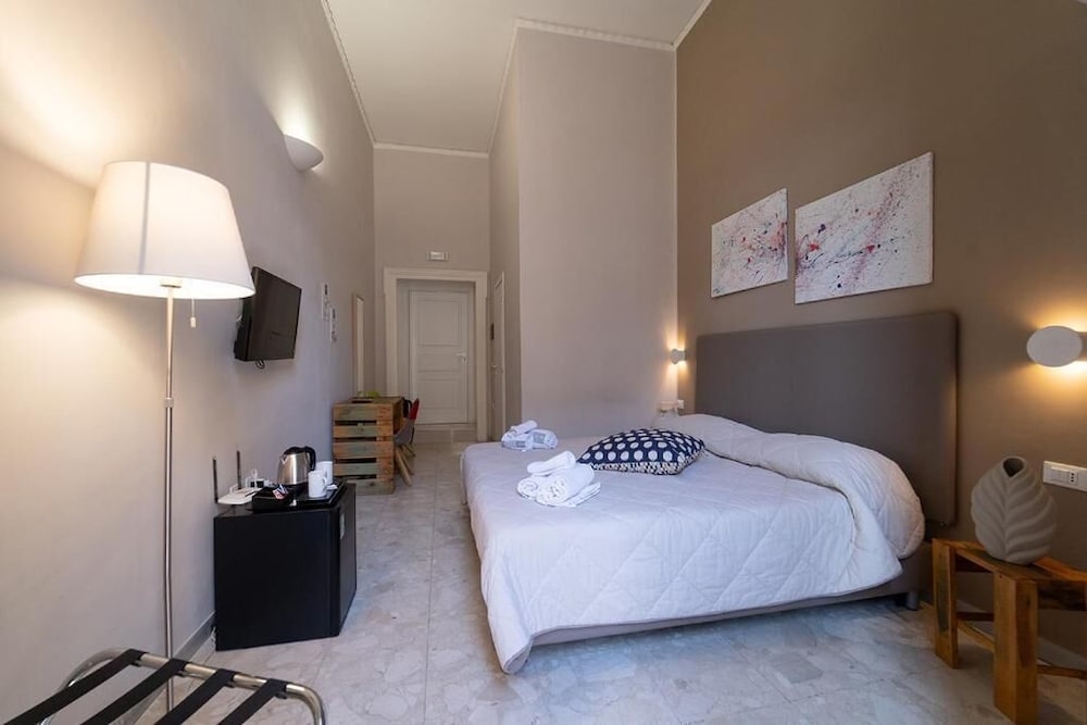 Фото P. C. Boutique H. Loggia