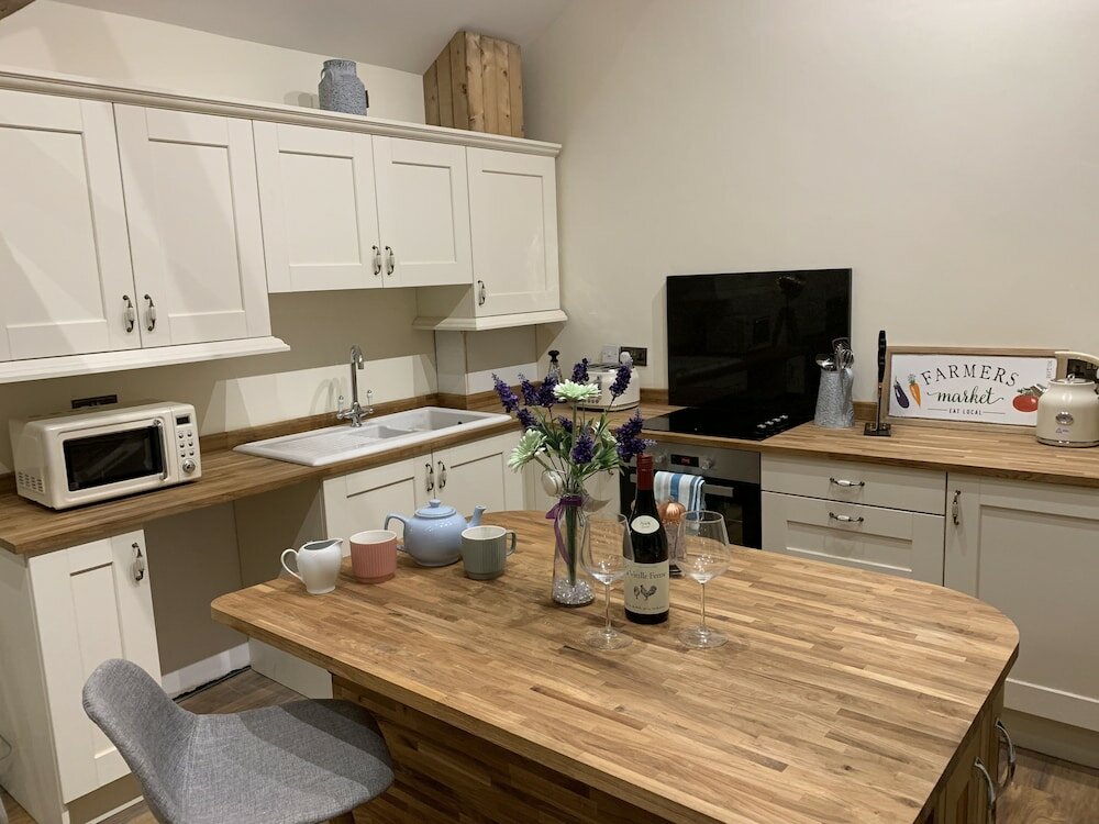 Фото Cheesemans farm house stables