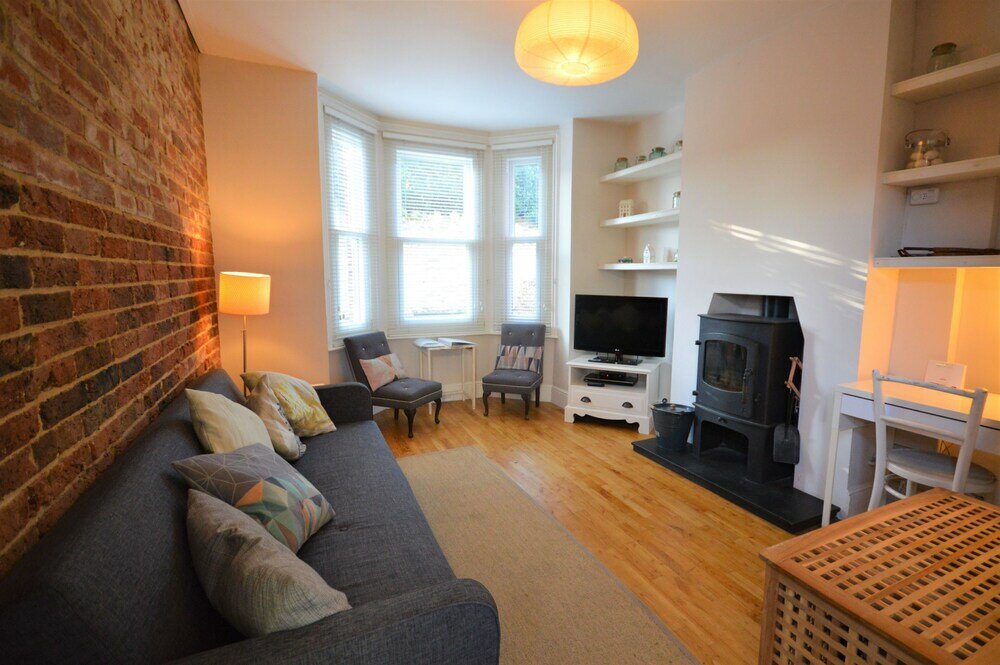 Фото 20 Bellevue Road