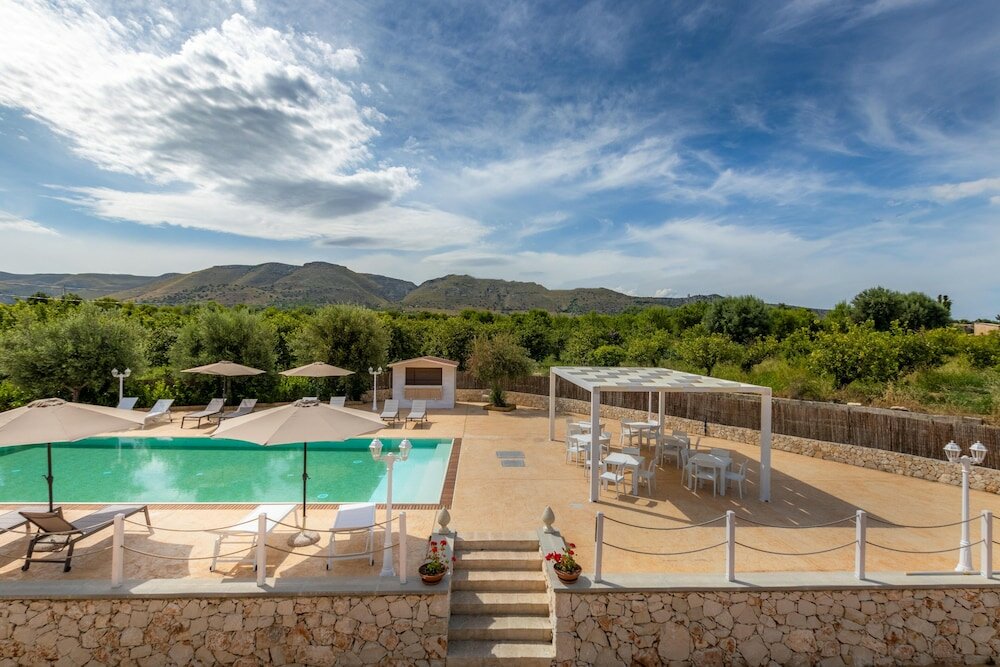 Фото Tramonto Ibleo Resort