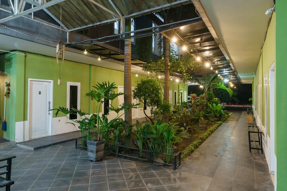 Фото RedDoorz Syariah near Citimall Prabumulih