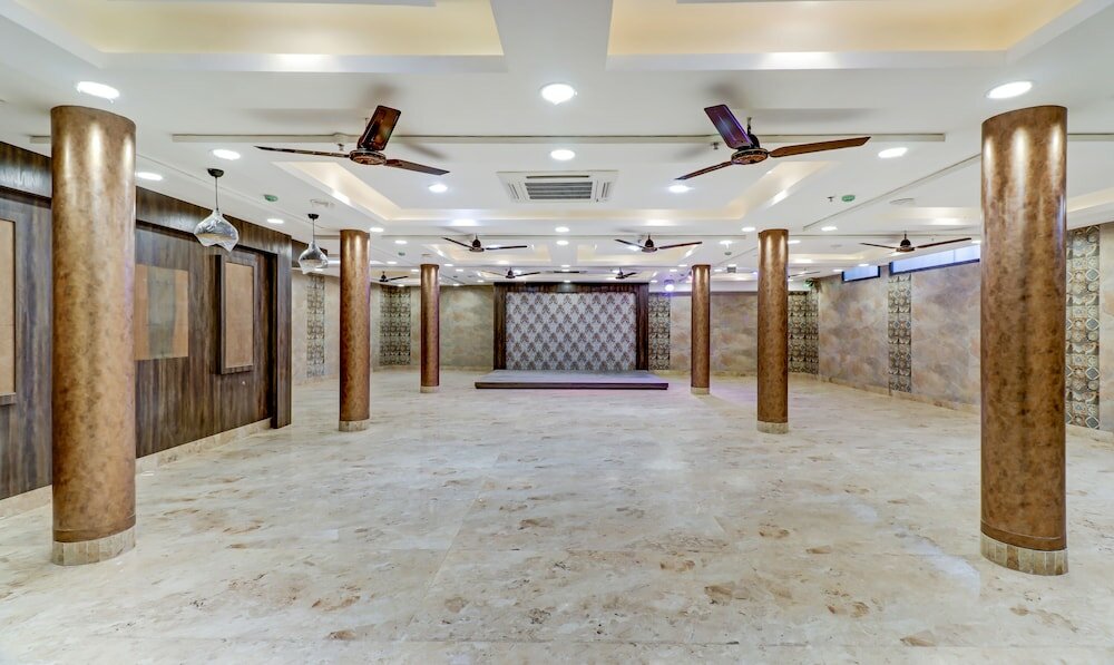 Фото Hotel Bikalal