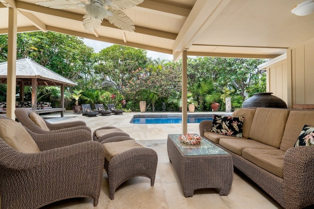 Фото Kailua Beachside 4 Bedroom Home by Redawning