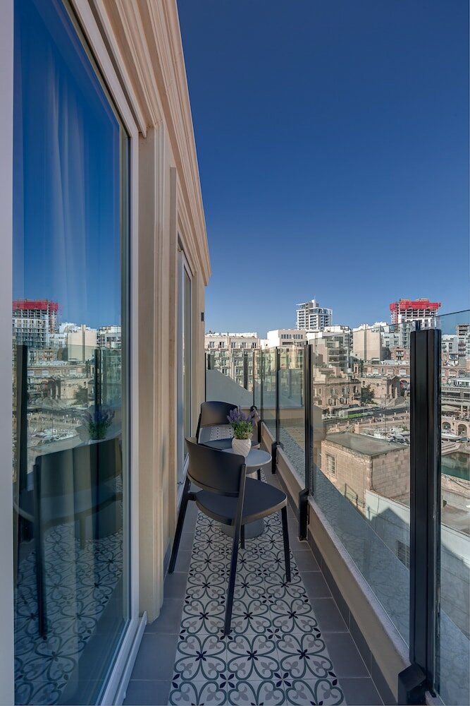 Фото 123 Mainstreet boutique hotel